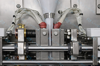 Machine d'emballage automatique de sachets de thé ronds en fibre de maïs de qualité alimentaire SS304 pour le remplissage de thé en vrac botanique et de thé au chanvre