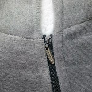 Hoodie Tudung Sherpa Longgar Hangat Yang Dapat Dipakai dengan Lengan Ritsleting - Product Image 5