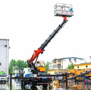 รถบรรทุกติดตั้งแท่นยกคนแบบ 1SUZU 600 33 เมตร โครงสร้างบูมแข็งแรง สำหรับงานบำรุงรักษาที่สูงและโครงการวิศวกรรม - Product Image 4