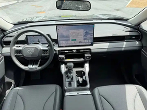 <span class=keywords><strong>Toyota</strong></span> <span class=keywords><strong>RAV4</strong></span> Rongfang 2026, 2.0L CVT, Tracción en Dos Ruedas, SUV de Lujo, Techo Panorámico, Visión 360°, Vehículo Familiar para Uso Diario - Product Image 4