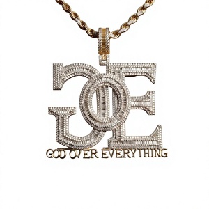 Collar de Plata de Ley 925 con Colgante GOE GOD OVER EVERYTHING con Incrustaciones de Moissanita, Joyería Hip Hop para Hombre - Product Image 4