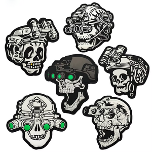 Patchs tactiques en PVC 2D qui brillent dans le noir, patchs en caoutchouc 3D personnalisés - Product Image 1