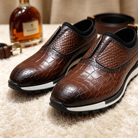 Chaussures de ville hybrides pour hommes, style luxe discret, en cuir Scritto, à semelle épaisse et robuste, de créateur