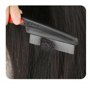 Manche professionnel pas cher <span class=keywords><strong>Anti</strong></span> chat en acier inoxydable tête métallique peigne à puces peigne à <span class=keywords><strong>poux</strong></span> vente en gros - Product Image 3