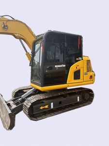 รถขุดตีนตะขาบโคมัตสึ PC70 มือสอง รถขุดโคมัตสึมือสอง รถขุดโคมัตสึ PC 70 - Product Image 1