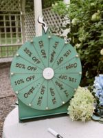 Aangepaste Cmyk Printing Fortune Wheel Foam Dry Erase Tafelblad Kerst Spinning Prijs Spel Voor Carnaval Tradeshow