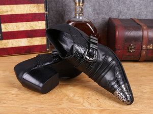 Nouvelles Chaussures en Cuir à Bout Rond avec Sangle Dorée et Bijoux, Style Vintage, Formelles et Décontractées pour Hommes, à Lacets, Idéales pour le Bureau et la Carrière, Toutes Saisons - Product Image 5