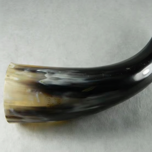 HOME GARDEN VIKING CORNE PRATIQUE MCorne à boire nordique élégante parfaite pour les toasts de Noël avec un savoir-faire de qualité supérieure - Product Image 1