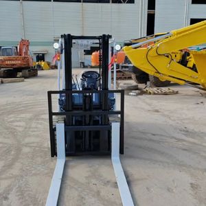 Hot selling TCM 30 <strong>3</strong> <strong>ton</strong> diesel engine original parts 100% ready mini <strong>forklift</strong> widely applicable in stock used <strong>forklift</strong> for sale - Product Image 3