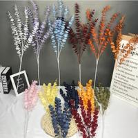 Nouveau Style pièce maîtresse de mariage couleurs populaires branches d'eucalyptus en plastique artificiel 5 fourchettes branche de feuille d'argent artificielle