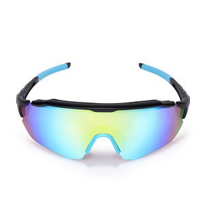 Gafas <span class=keywords><strong>de</strong></span> sol deportivas polarizadas <span class=keywords><strong>para</strong></span> hombre y mujer, 3 <span class=keywords><strong>lentes</strong></span> intercambiables <span class=keywords><strong>para</strong></span> correr y ciclismo, gafas <span class=keywords><strong>para</strong></span> deportes al aire libre - Product Image 3