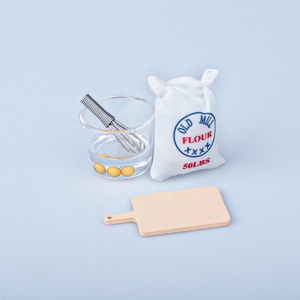 <span class=keywords><strong>Casa</strong></span> <span class=keywords><strong>de</strong></span> <span class=keywords><strong>Muñecas</strong></span> en Miniatura 1:12, Juego <span class=keywords><strong>de</strong></span> Cocina <span class=keywords><strong>de</strong></span> 4 Piezas con Bolsa para Masa, Batidor <span class=keywords><strong>de</strong></span> Huevos, Rodillo - Resina y Plástico, Juguete <span class=keywords><strong>de</strong></span> Modelo para Armar - Product Image 4