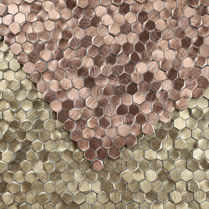 Mosaïque métallique 3D hexagonale en aluminium avec support en maille or rose pour usage hôtelier - Product Image 6