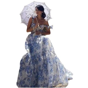 Vestido de Noche Largo de Organza con Estampado Floral y Hombros Descubiertos para Mujer, con Cintura Imperio, Sin Mangas y Capa Transparente, Ideal para Fiestas - Product Image 5