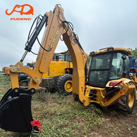 Chargeuse-pelleteuse Caterpillar 420F d'occasion, CAT 420F 4x4, chargeuse-tracteur-excavatrice avec peu d'heures de fonctionnement et en bon état