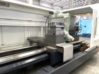 Petit tour CNC pour usage en atelier, idéal pour le tournage de brides, de raccords et de pièces standard avec une grande précision