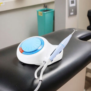 Carrello Dentistico Mobile Set Completo di Ablatore Dentale a Ultrasuoni Veterinario <span class=keywords><strong>Unit</strong></span>à Dentale Portatile B-5 - Product Image 5