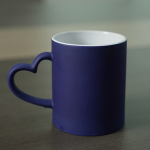 <span class=keywords><strong>Taza</strong></span> de Cerámica con Revestimiento de Sublimación <span class=keywords><strong>Negra</strong></span> Mágica que Cambia de Color con el Calor de 11 oz, con Asa en Forma de Corazón y Personalizable - Product Image 6