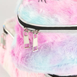حقيبة نسائية من الفرو الصناعي بسعة عالية للبيع بالجملة ، حقيبة مكياج Cat من الفرو الصناعي - Product Image 4