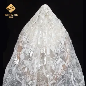 Hochwertiger Tüll stoff mit einfacher Stickerei Verschiedene Größen Reflektierende Pailletten für Kleider Brautkleid Abendkleid