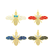 Charmant pendentif abeille en laiton avec micro-insertion de CZ et émail coloré pour la fabrication de colliers et de bijoux DIY