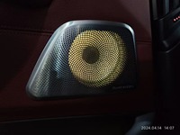 Adecuado para BMW 5 Series G30 G38 altavoces luminosos de tono alto de puerta delantera y trasera, luz ambiental interior