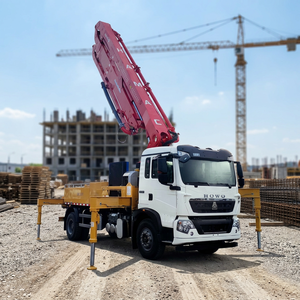 Camión bomba de hormigón mini con pluma de 28m y 60m, motor diésel de 279kW, mezclador de hormigón usado, anillo de corte para extensión de pluma - Product Image 3