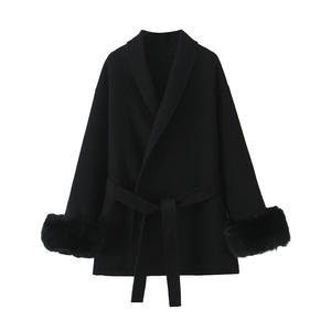 Manteau en laine pour femmes grandes tailles Runqi, coupe ample, manches longues avec poignets en fourrure, vêtements d'extérieur automne-hiver - Product Image 1