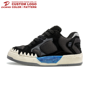 Fabricant de baskets personnalisées à faible MOQ avec logo de dinosaure, étiquettes privées, design de mode féminine, baskets OEM pour hommes - Product Image 1