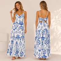 Robe longue d'été 2026 bleue et blanche à imprimé Ikat pour femme, style australien, avec bretelles spaghetti, col en V, dos nu, nœud et volants, idéale pour la plage