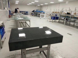 Yeni dökme demir granit yüzey plaka düz mermer muayene masa yüzey işleme ölçümü için Stand ile kaynak kullanımı - Product Image 3