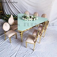 Chaises et tables pour enfants en acier inoxydable doré avec plateau en verre de forme triangulaire, très vendues, pour les mariages