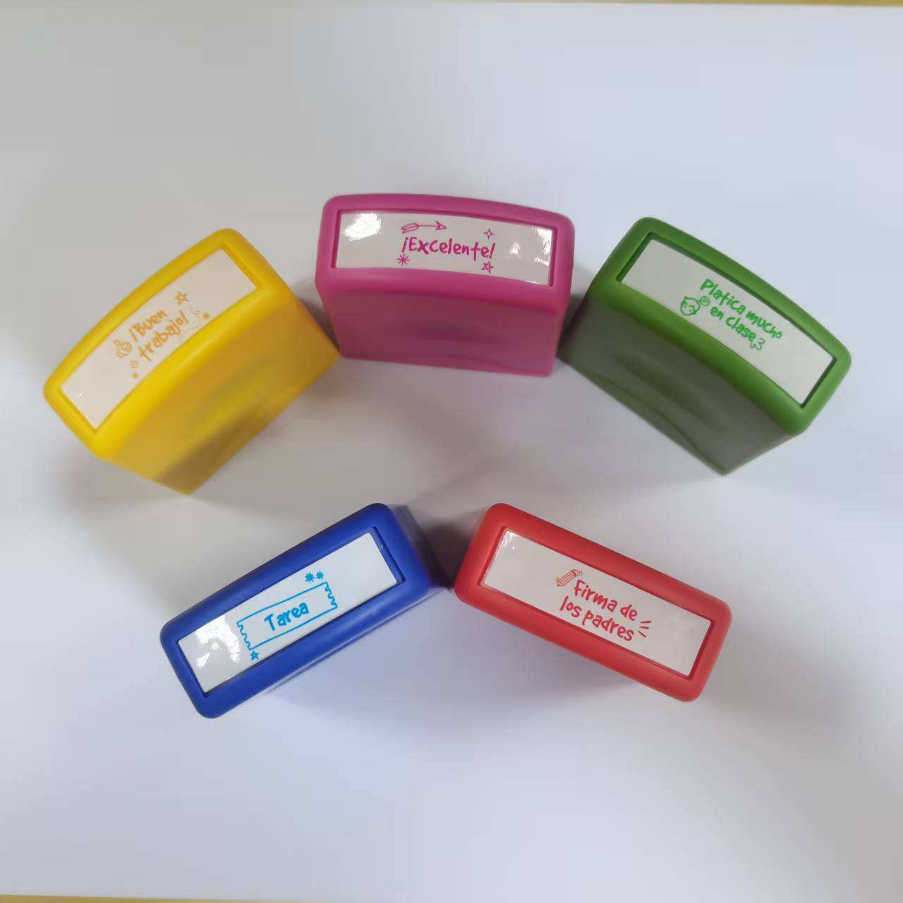 5 jeux de timbres espagnols