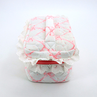 Sac de toilette en coton doux à grande capacité avec un joli nœud en dentelle pour les petites filles, idéal pour les voyages