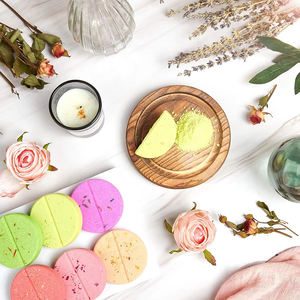 Tabletas de vapor de baño de ducha <span class=keywords><strong>natural</strong></span> vegana orgánica personalizada de fábrica OEM Alivio de aromaterapia vegana para relajación - Product Image 5