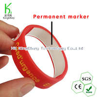 Bracelet en silicone personnalisé à la mode avec logo large imprimé, bracelet de sorority coloré pour dames