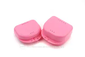 Various Color Orthodontic Dental Retainer Case False Teeth Retainer Box Plastic Denture Box With Holes