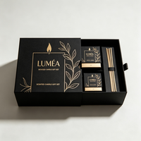 Boîte cadeau personnalisée en carton texturé pour bougies, avec couvercle, finition UV et dorure, en carton rigide