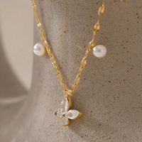 Collier papillon en acier inoxydable plaqué or 18 carats avec perle et zircone pour femme, bijou fantaisie avec chaîne à lèvres, cadeau idéal