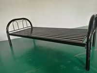 Vente directe d'usine - Lit simple en métal pour la maison, l'hôtel, l'école, le dortoir, meubles de chambre à coucher, cadre de lit en acier