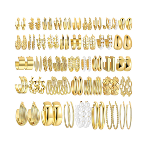 Nouvelles boucles <span class=keywords><strong>d</strong></span>'oreilles créoles tendance plaquées or, lot de 42 boucles <span class=keywords><strong>d</strong></span>'oreilles, accessoire de bijoux en perles, design élégant, boucles <span class=keywords><strong>d</strong></span>'oreilles de luxe pour femmes - Product Image 1