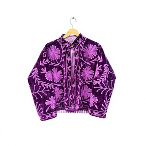 Chaqueta de terciopelo morado con cuello mandarín y bordado floral, manga larga, ropa de abrigo de otoño, blazer elegante para mujer - Product Image 1