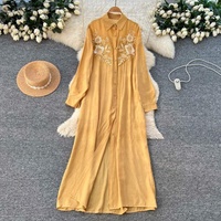 Robe longue élégante pour femme, style coréen, à manches longues, broderie florale rétro française, rouge, amincissante, pour l'automne