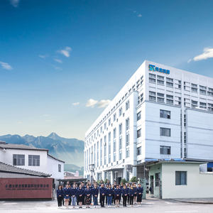 ขวดสเปรย์น้ำหอมพลาสติก PP ขนาดพกพา 20 มล. รูปทรงสี่เหลี่ยม ขนาดเท่าบัตรเครดิต - Product Image 6