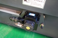 Presse plieuse CNC hydraulique stable DA53T 130T3200 avec fonction de formage d'extrémités pour la pliage de plaques de cuivre