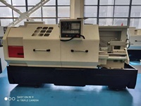 Usine de machines CNC de haute qualité et au meilleur prix