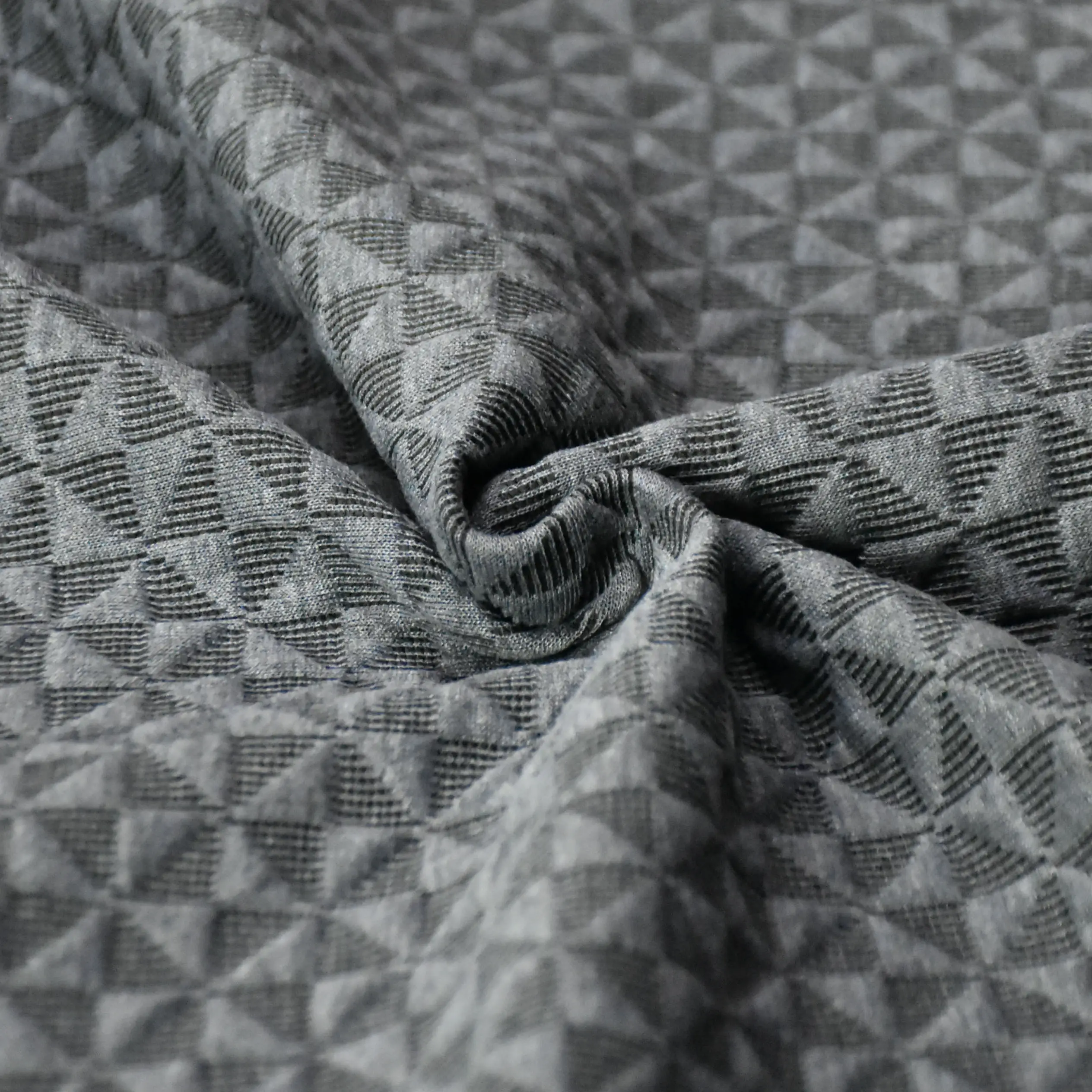 Hot sale hometextile high quality 100% polyester ticking knitted jacquard mattress fabric