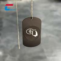 Étiquette Métallique NFC Personnalisée 213 215 216 Collier NFC Métallique Programmable pour Cadeau