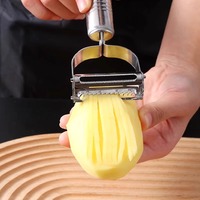 Groothandelsprijs Multifunctionele RVS Handmatige Aardappel- en Appelschiller Wortelrasp Groentesnijder