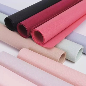 Rollo de Papel de Regalo Floral Impermeable, Papel de Embalaje de Color Sólido para Ramos de Flores, Regalos y Manualidades - Product Image 1